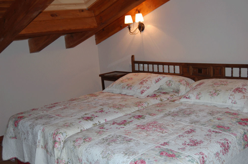 Hotel La Casona De Dona Petra Villarmentero de Campos Zewnętrze zdjęcie