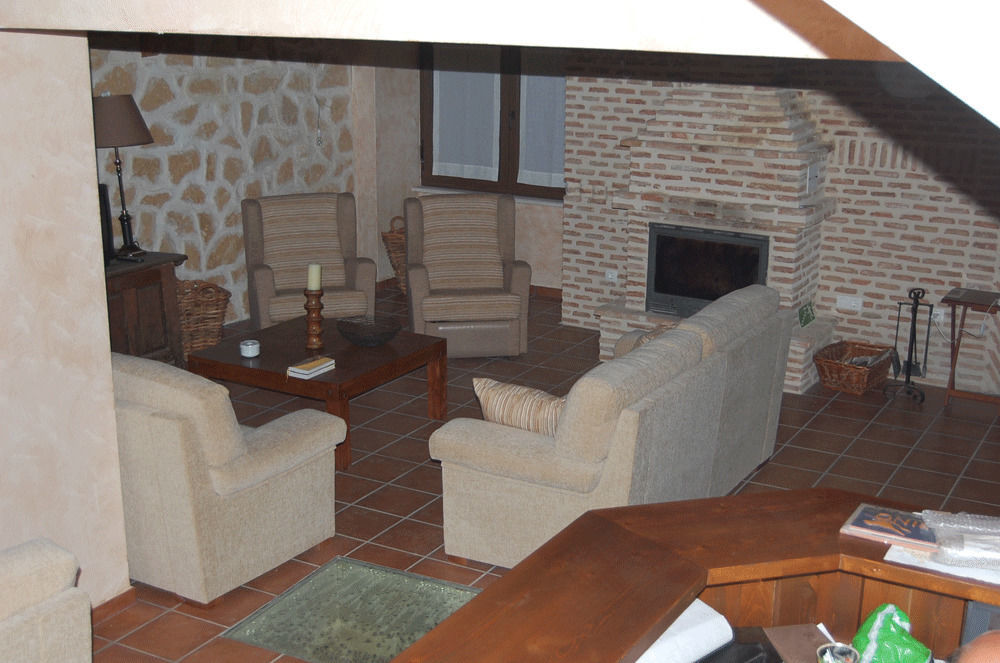 Hotel La Casona De Dona Petra Villarmentero de Campos Zewnętrze zdjęcie